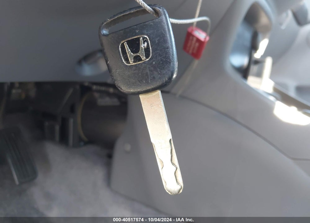 2005 HONDA CIVIC HYBRID VIN: JHMES96615S015195
