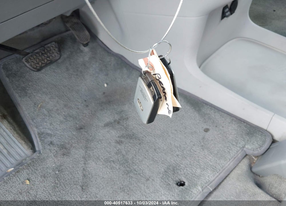 2012 TOYOTA SIENNA XLE V6 8 PASSENGER VIN: 5TDYK3DC4CS194889