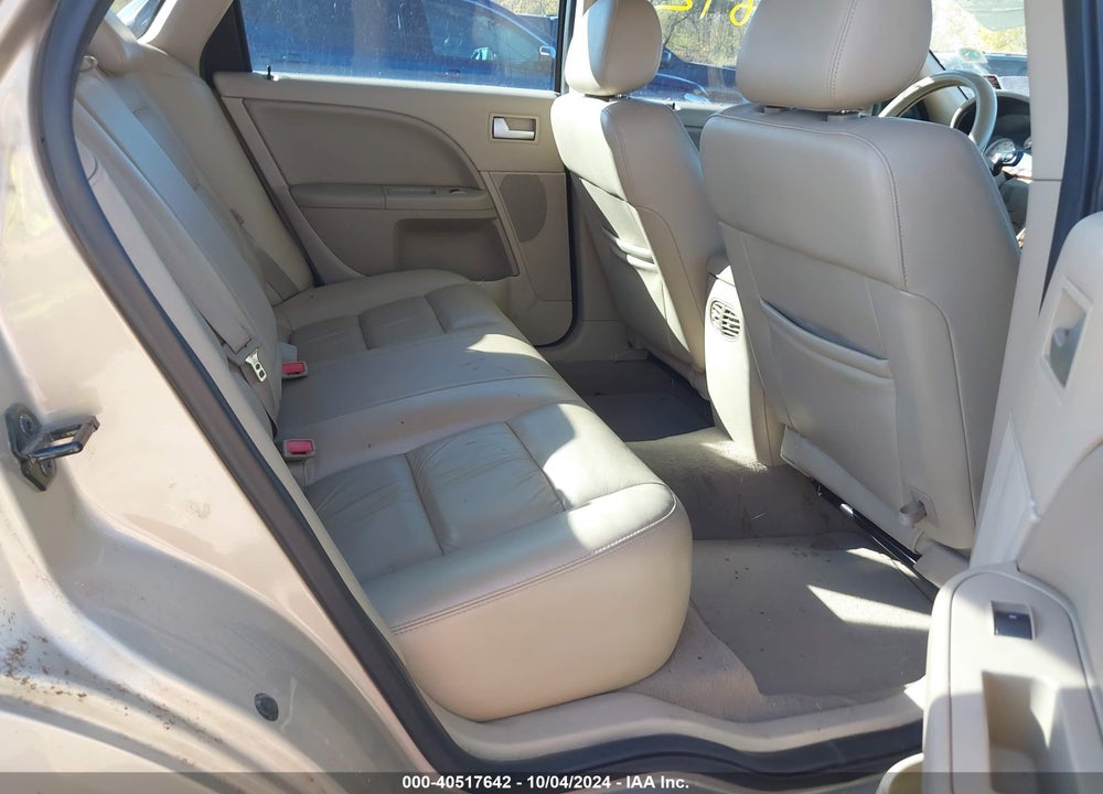 2005 FORD FIVE HUNDRED LIMITED VIN: 1FAFP28145G162295