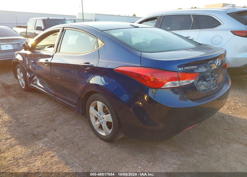 2013 HYUNDAI ELANTRA GLS VIN: KMHDH4AE0DU812307
