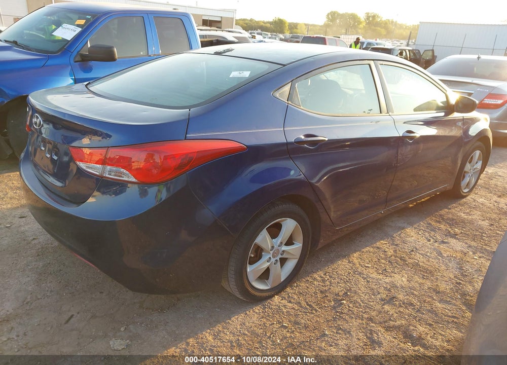 2013 HYUNDAI ELANTRA GLS VIN: KMHDH4AE0DU812307