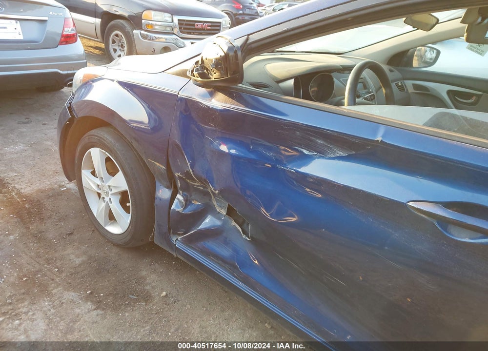 2013 HYUNDAI ELANTRA GLS VIN: KMHDH4AE0DU812307