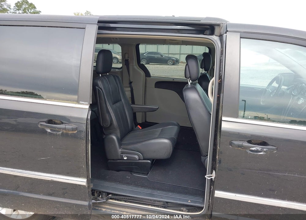 2012 CHRYSLER TOWN & COUNTRY TOURING-L VIN: 2C4RC1CG8CR125027