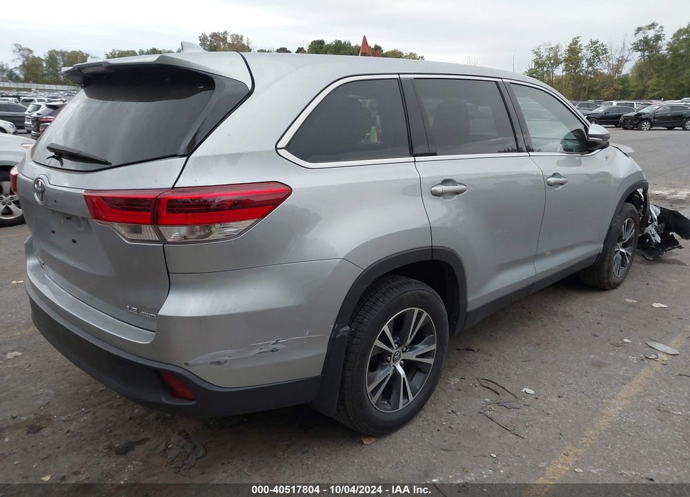 2019 TOYOTA HIGHLANDER LE PLUS VIN: 5TDBZRFH7KS995814