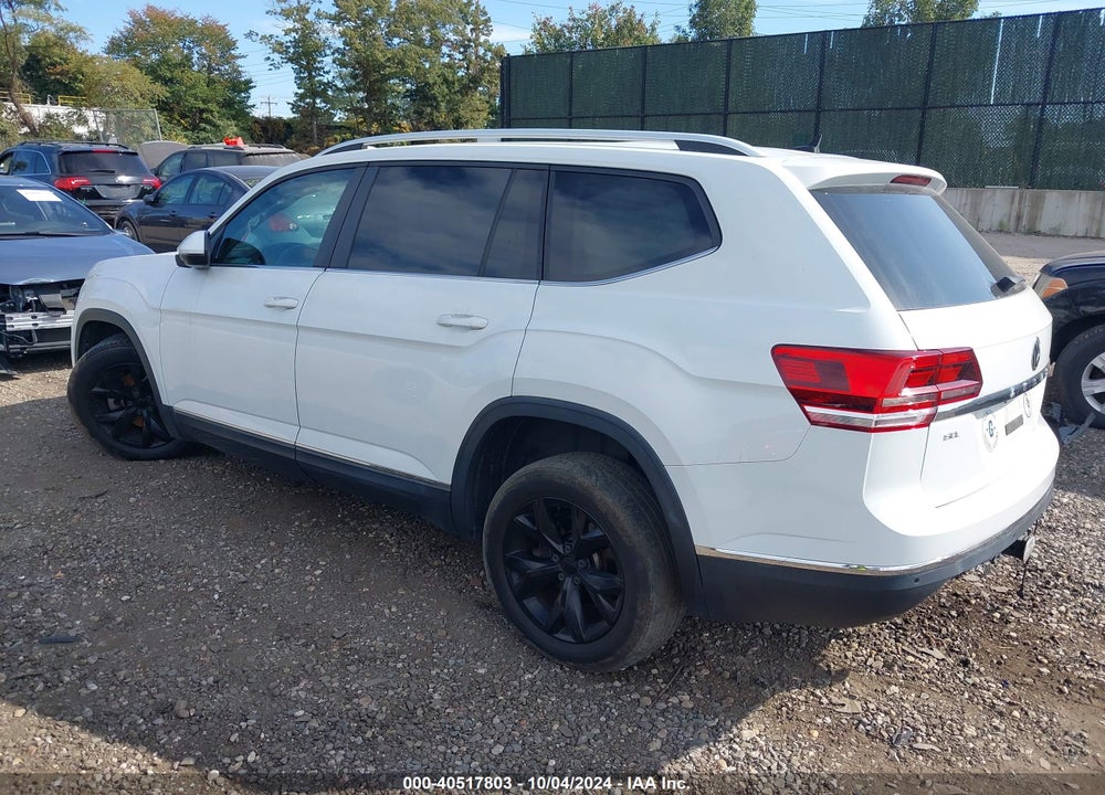 2018 VOLKSWAGEN ATLAS 3.6L V6 SEL VIN: 1V2MR2CAXJC581738