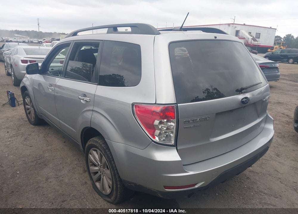 2012 SUBARU FORESTER 2.5X PREMIUM VIN: JF2SHADC6CH461819
