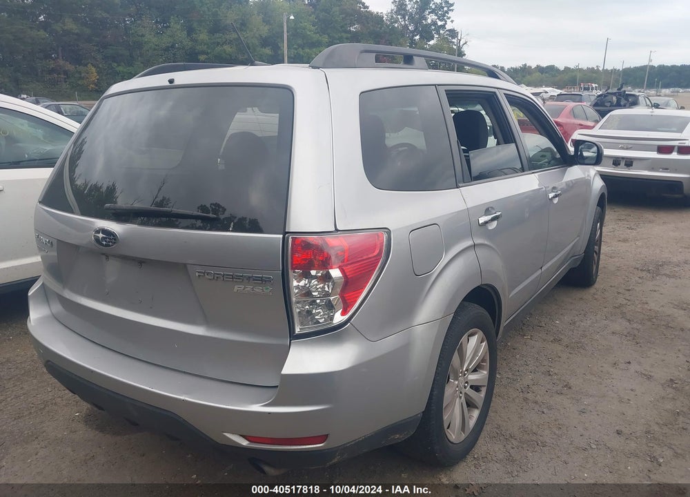 2012 SUBARU FORESTER 2.5X PREMIUM VIN: JF2SHADC6CH461819