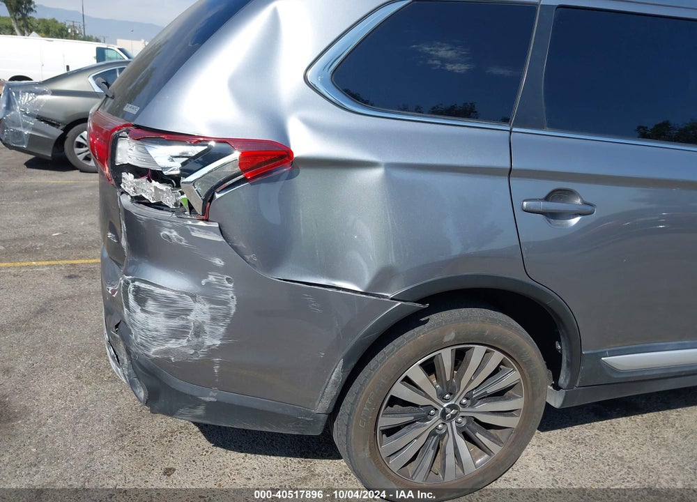 2020 MITSUBISHI OUTLANDER ES 2.4 VIN: JA4AZ3A33LZ018393