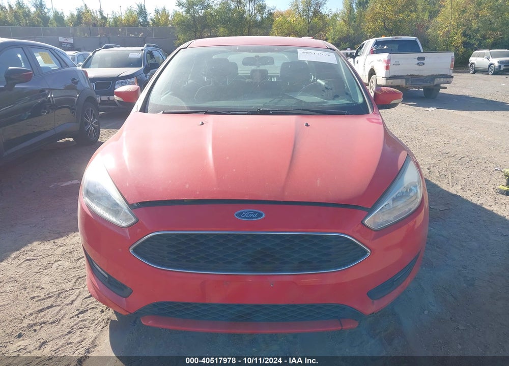 2016 FORD FOCUS SE VIN: 1FADP3F26GL237730