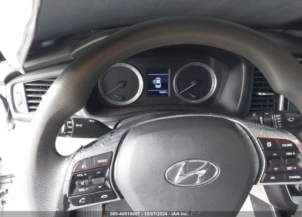 2018 HYUNDAI SONATA SE VIN: 5NPE24AF9JH658608