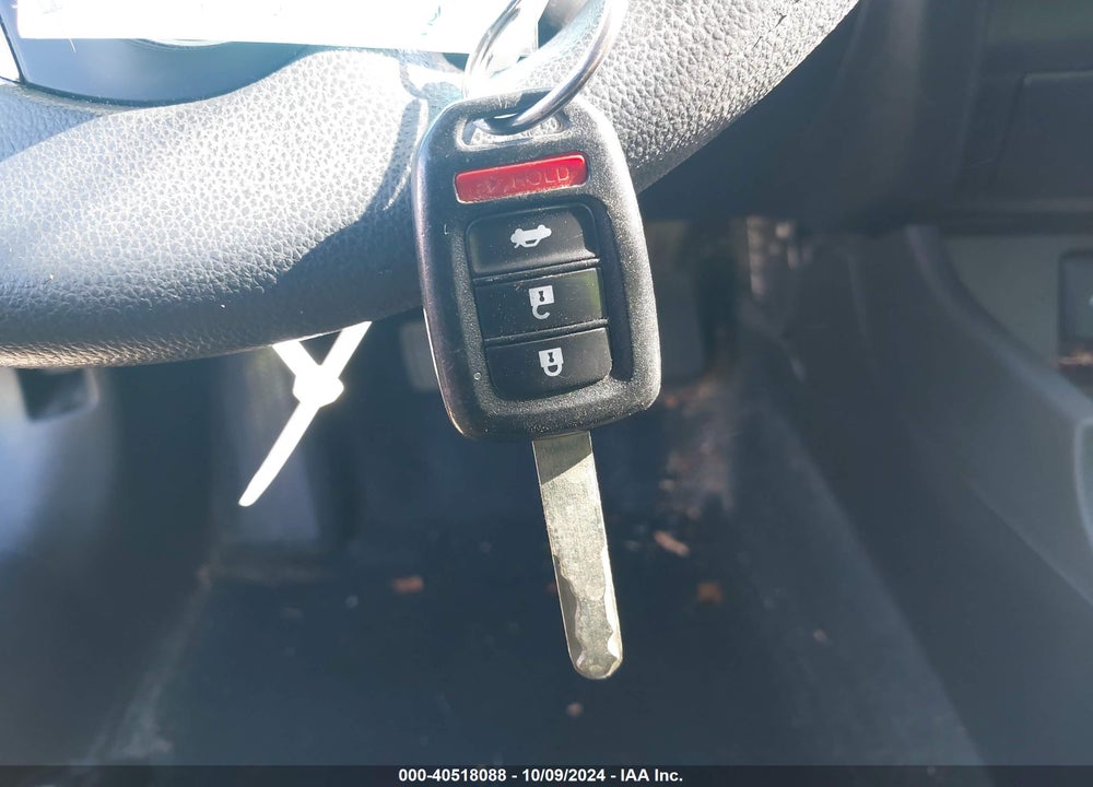 2015 HONDA CIVIC LX VIN: 19XFB2F52FE246504