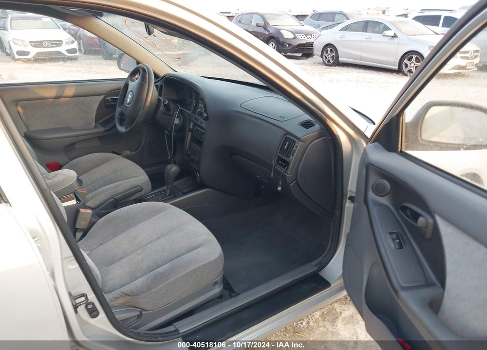2006 HYUNDAI ELANTRA GLS/LIMITED VIN: KMHDN46D56U378610