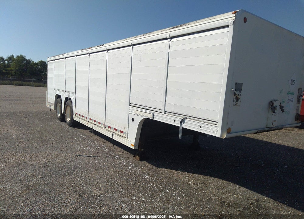 1987 MICKEY TRAILER VIN: 1M9RC1824HH043163