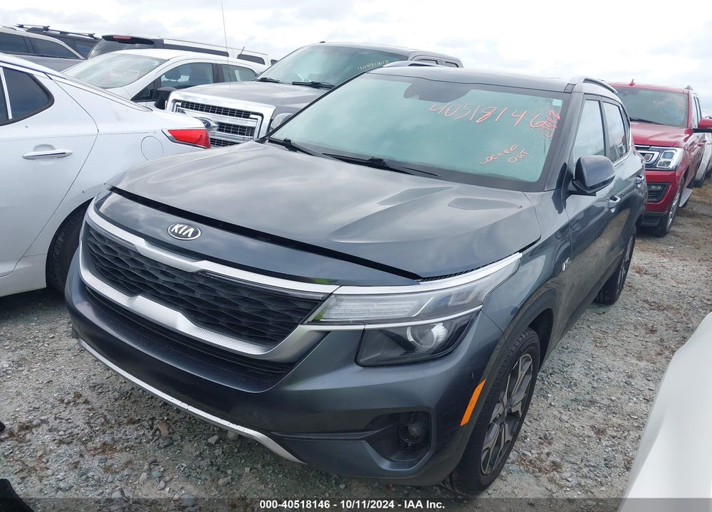 2021 KIA SELTOS EX VIN: KNDERCAA6M7213150