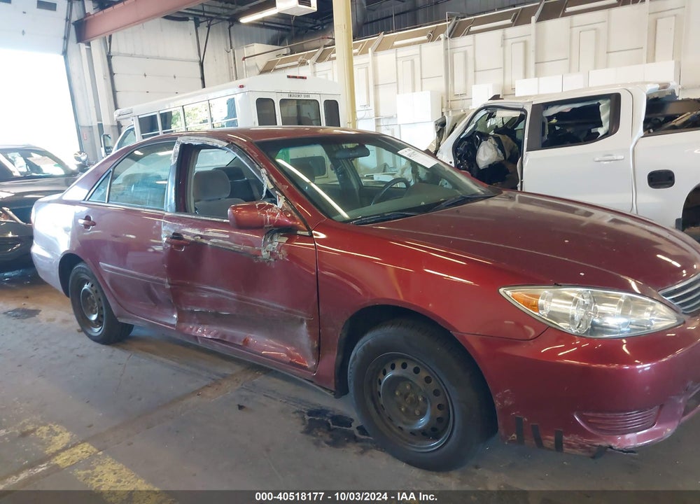2005 TOYOTA CAMRY LE VIN: JTDBE32K550310937