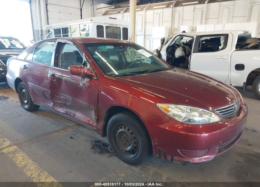 2005 TOYOTA CAMRY LE VIN: JTDBE32K550310937