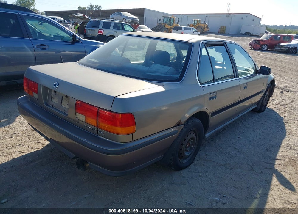 1992 HONDA ACCORD LX VIN: 1HGCB7659NA024738