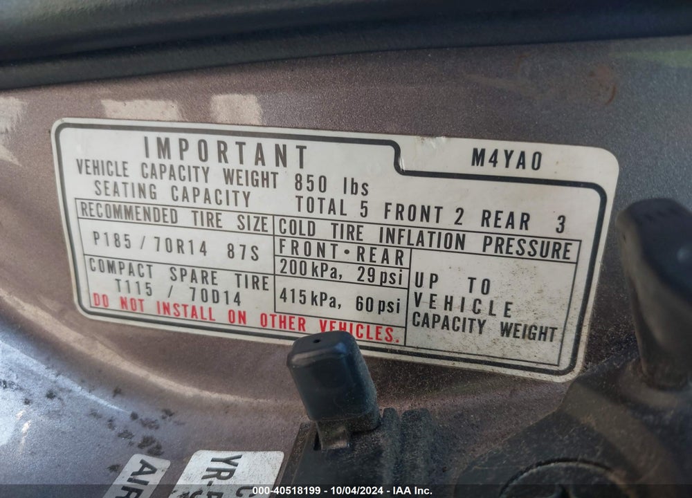 1992 HONDA ACCORD LX VIN: 1HGCB7659NA024738