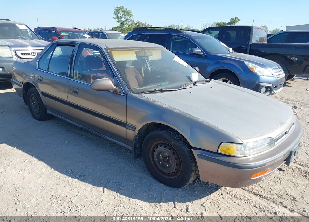 1992 HONDA ACCORD LX VIN: 1HGCB7659NA024738