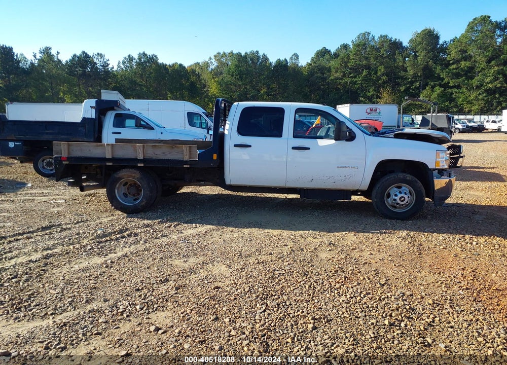 2013 CHEVROLET SILVERADO 3500HD CHASSIS WORK TRUCK VIN: 1GB4KZC83DF198579