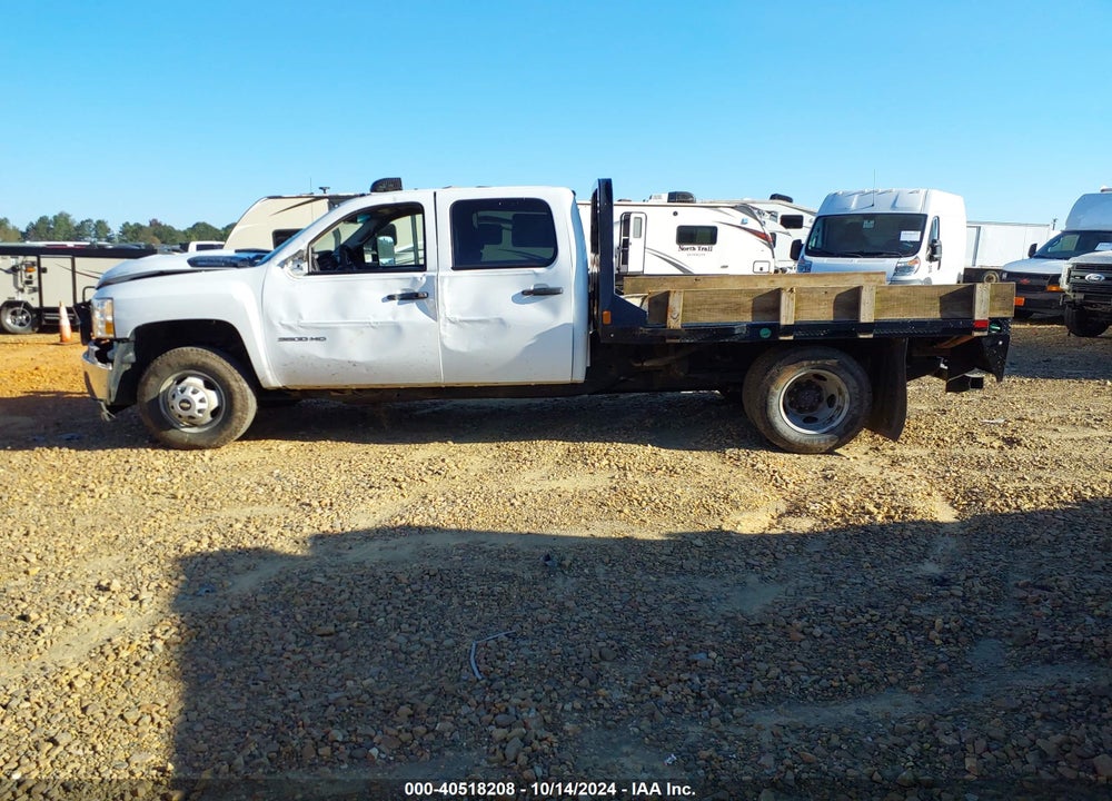 2013 CHEVROLET SILVERADO 3500HD CHASSIS WORK TRUCK VIN: 1GB4KZC83DF198579