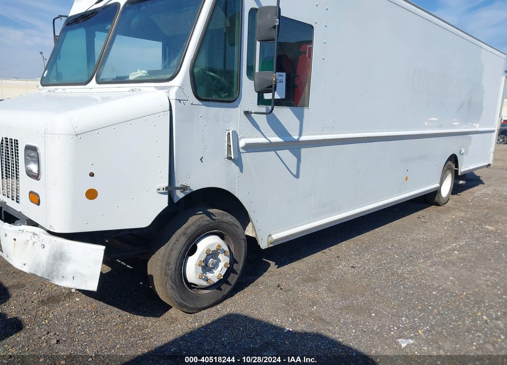 2011 WORKHORSE CUSTOM CHASSIS COMMERCIAL CHASSIS W62 VIN: 5B4MFG2EXB3446438