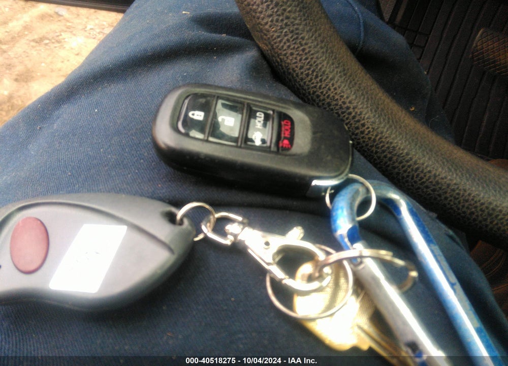 2022 HONDA CIVIC LX VIN: 2HGFE2F29NH520136