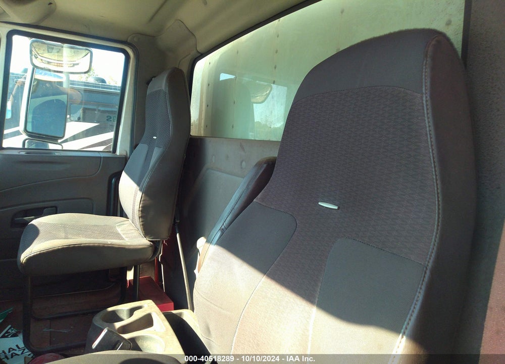 2015 INTERNATIONAL 4000 4400 VIN: 1HTMSAZR7FH667048