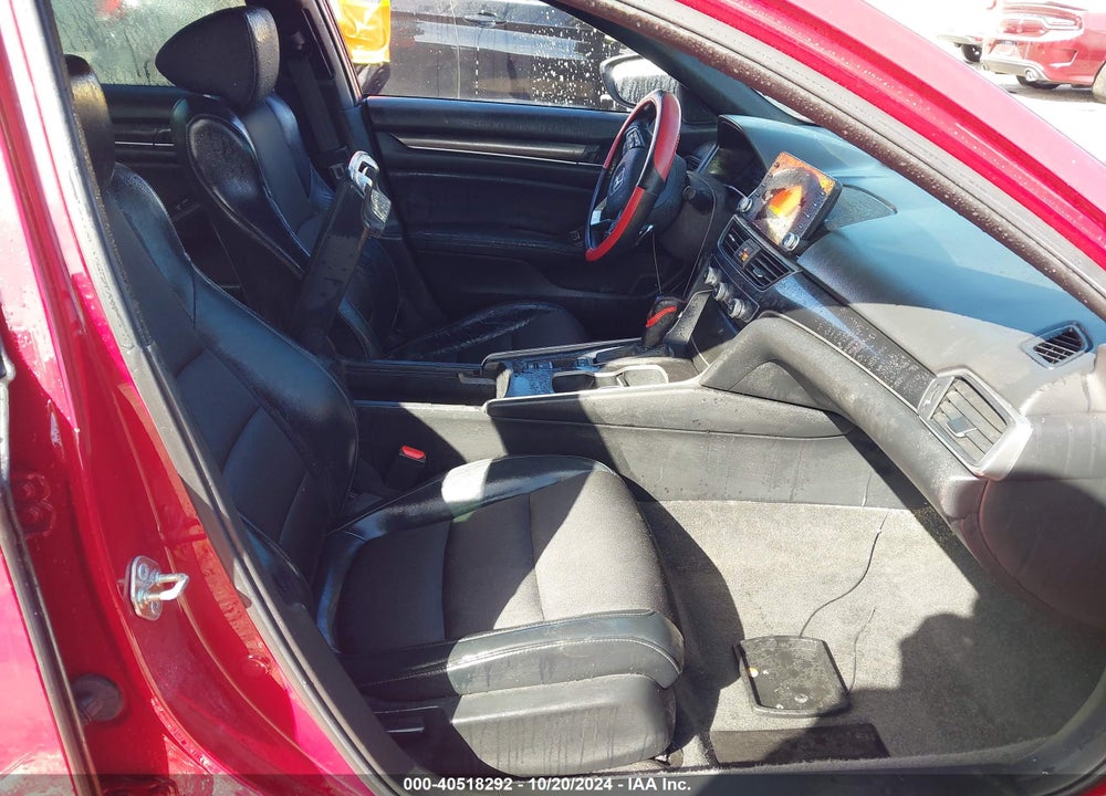 2018 HONDA ACCORD SPORT VIN: 1HGCV1F3XJA046308