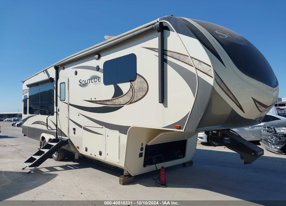 2018 SOLI 310 VIN: 573FS3622J1111555