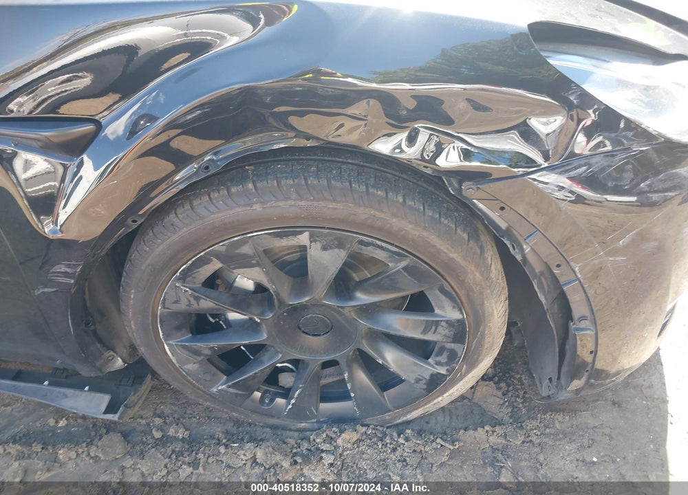 2022 TESLA MODEL Y LONG RANGE DUAL MOTOR ALL-WHEEL DRIVE VIN: 7SAYGDEE8NF429568