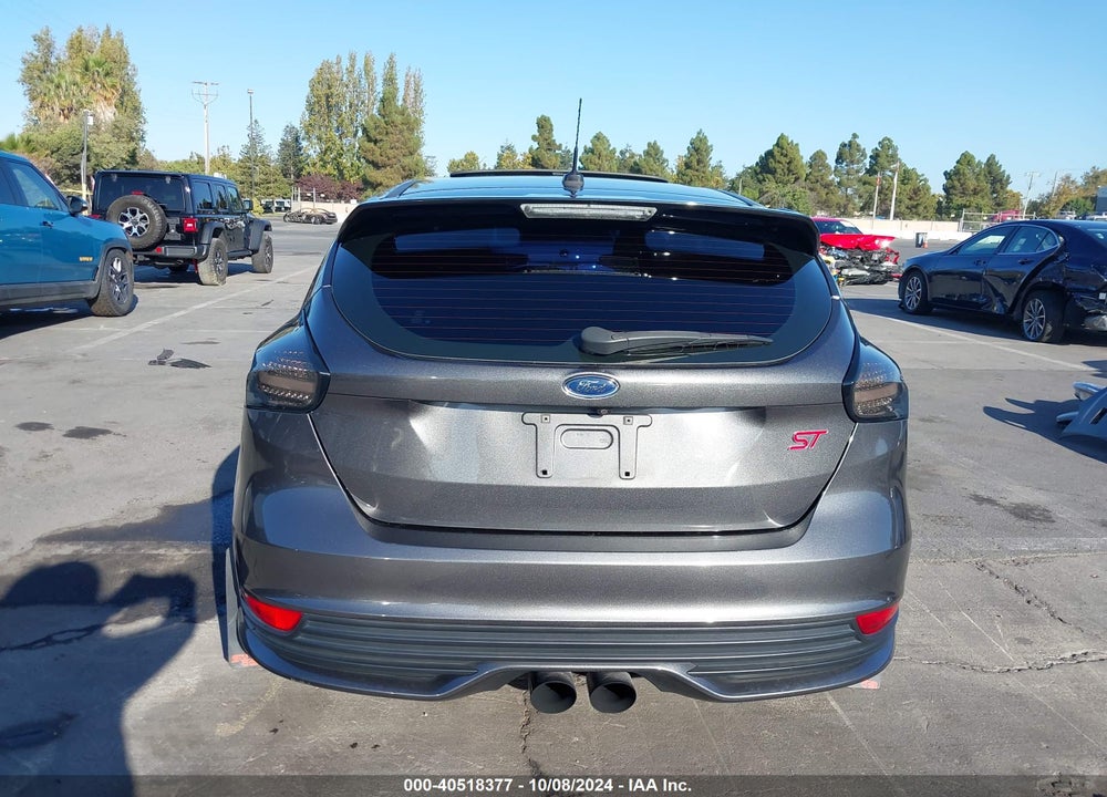 2017 FORD FOCUS ST VIN: 1FADP3L97HL320666