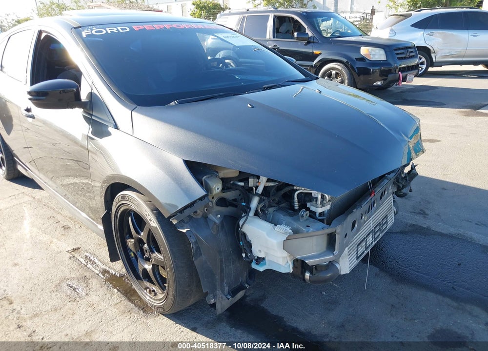 2017 FORD FOCUS ST VIN: 1FADP3L97HL320666