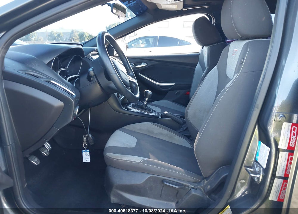 2017 FORD FOCUS ST VIN: 1FADP3L97HL320666