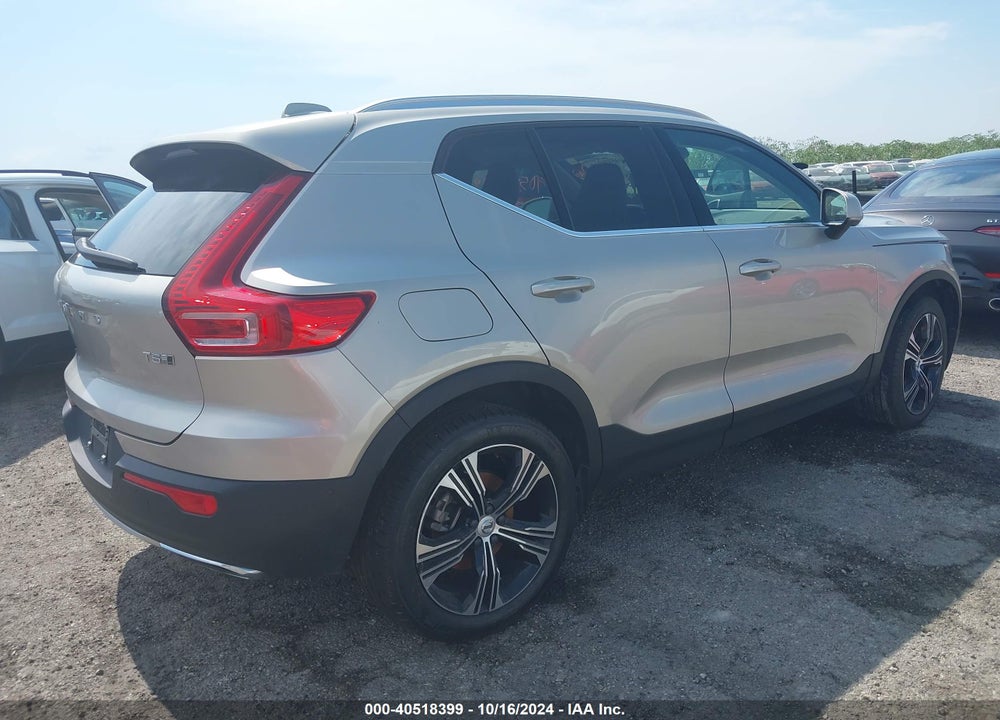 2019 VOLVO XC40 T5 INSCRIPTION VIN: YV4162UL8K2060793