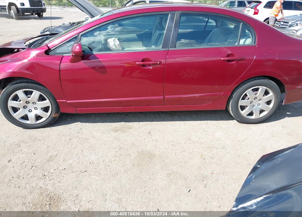 2010 HONDA CIVIC LX VIN: 19XFA1F50AE057128