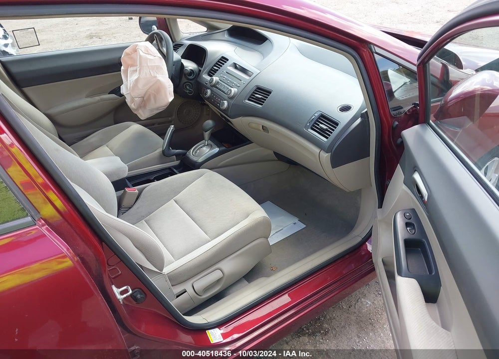 2010 HONDA CIVIC LX VIN: 19XFA1F50AE057128