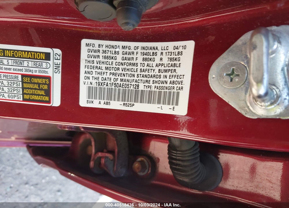 2010 HONDA CIVIC LX VIN: 19XFA1F50AE057128