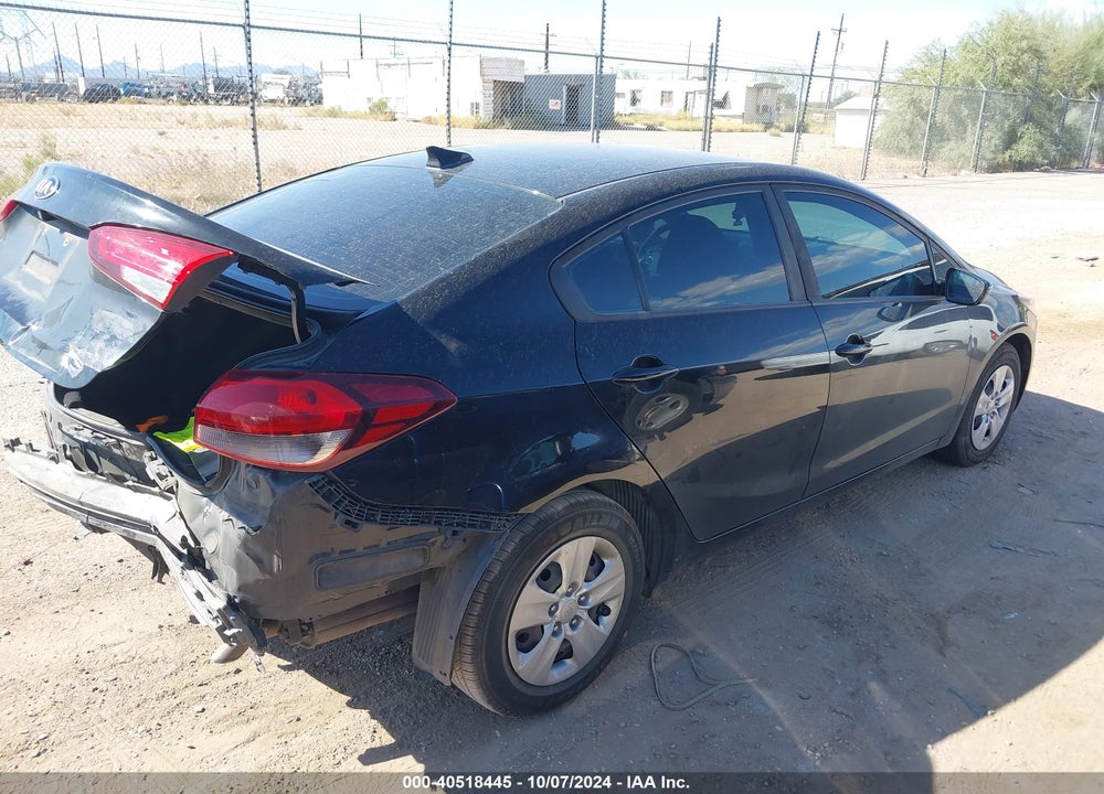 2018 KIA FORTE LX VIN: 3KPFL4A71JE255575