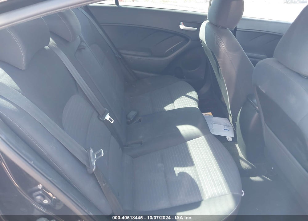 2018 KIA FORTE LX VIN: 3KPFL4A71JE255575