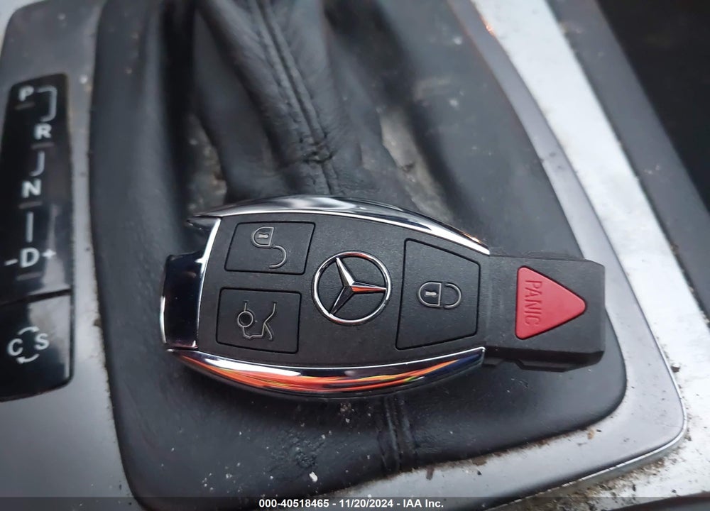2008 MERCEDES-BENZ C 300 LUXURY/SPORT VIN: WDDGF54X98F035104
