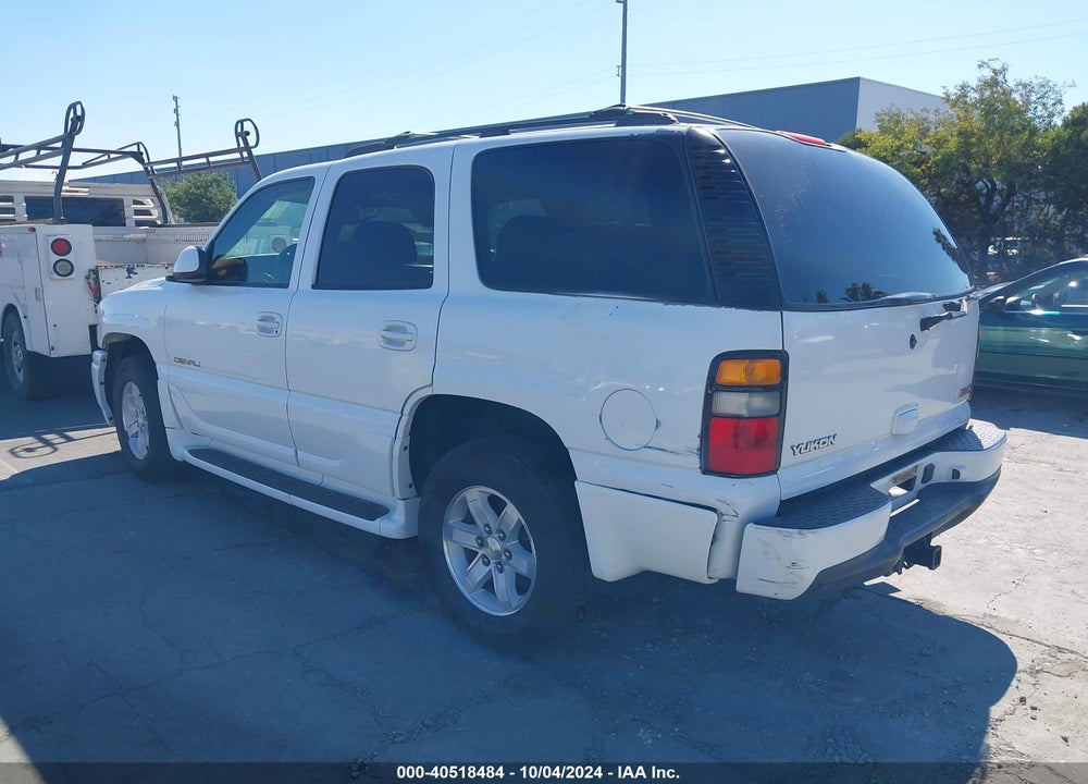2005 GMC YUKON DENALI VIN: 1GKEK63U45J171115