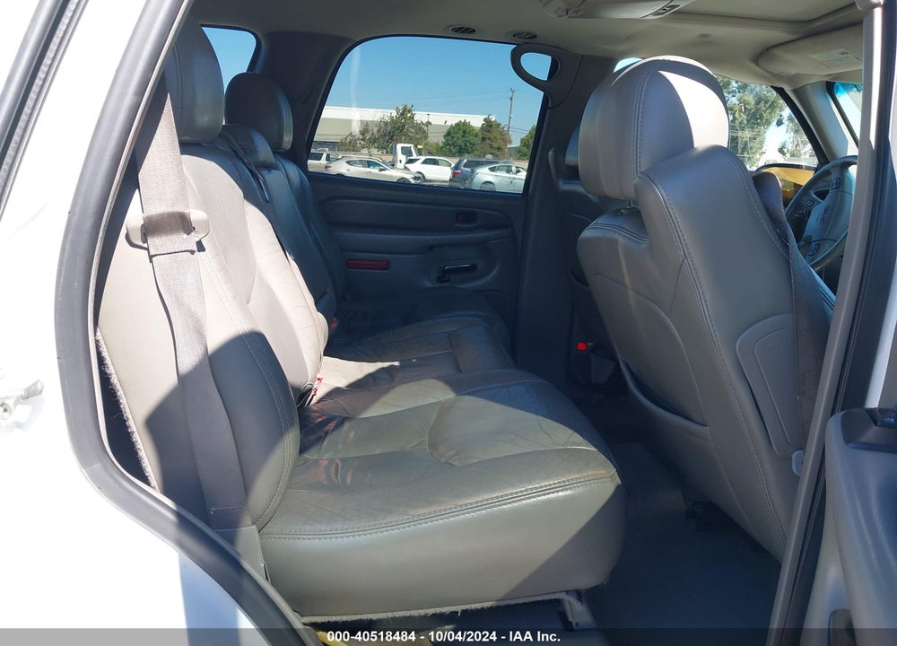 2005 GMC YUKON DENALI VIN: 1GKEK63U45J171115