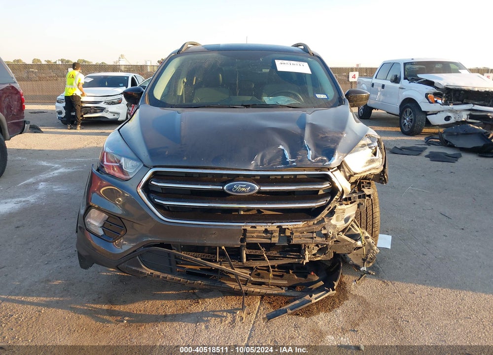2018 FORD ESCAPE SE VIN: 1FMCU0GDXJUD20359