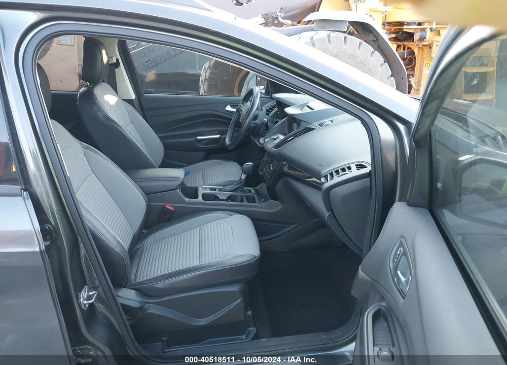 2018 FORD ESCAPE SE VIN: 1FMCU0GDXJUD20359