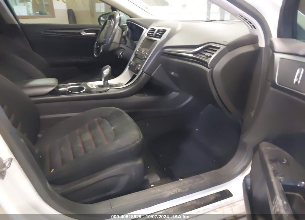 2014 FORD FUSION SE VIN: 1FA6P0HD5E5355940