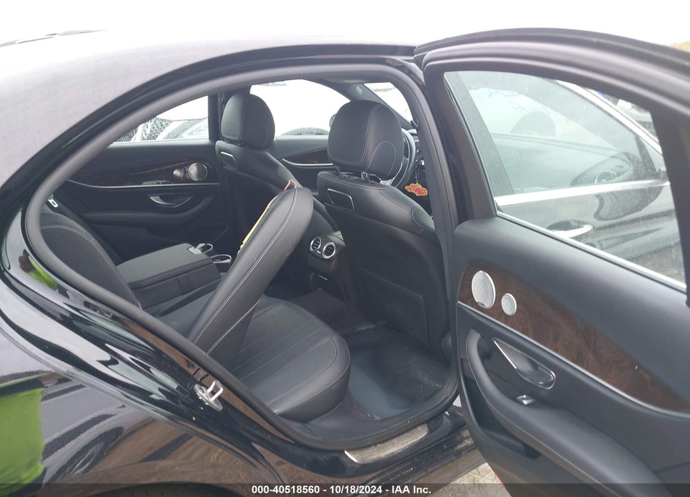 2019 MERCEDES-BENZ E 300 VIN: WDDZF4JB4KA669047