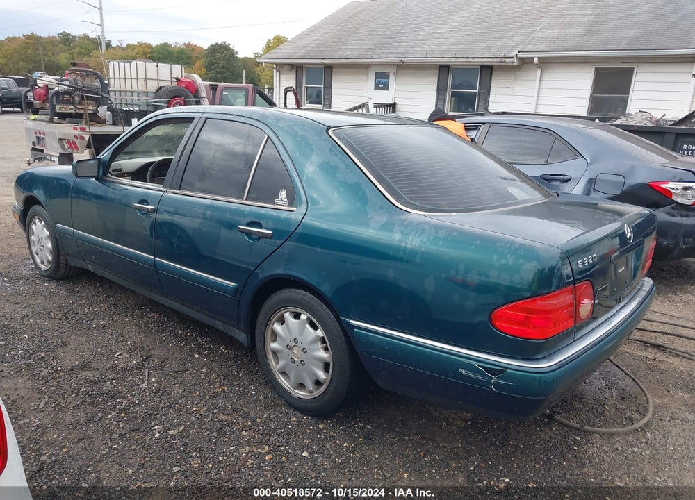 1997 MERCEDES-BENZ E 320 VIN: WDBJF55F4VA363415