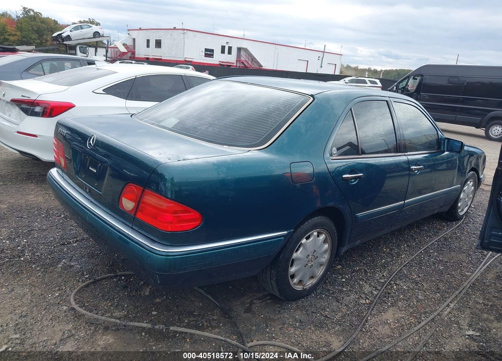 1997 MERCEDES-BENZ E 320 VIN: WDBJF55F4VA363415