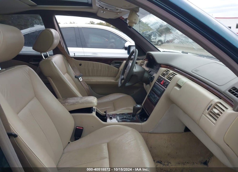 1997 MERCEDES-BENZ E 320 VIN: WDBJF55F4VA363415